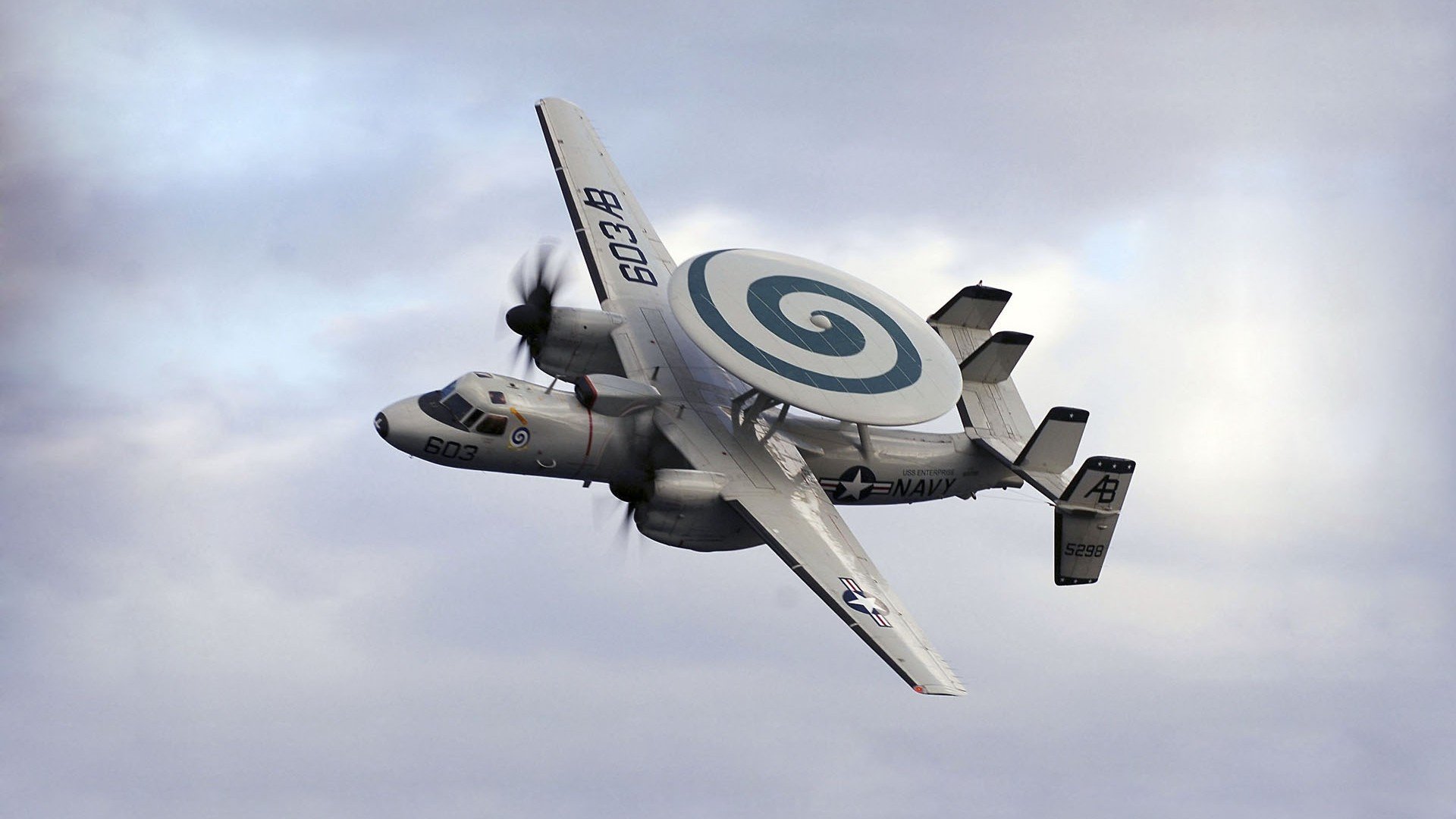 哥伦比亚女足在巴黎奥运会比赛中表现出色,赢得银牌,奥运会哥伦比亚女神